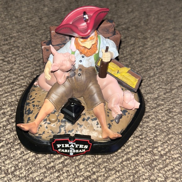 DISNEY PIRATES OF CARIBBEAN A SHORT SNOOZE Ornament MAGIC Sound - Picture 2 of 3